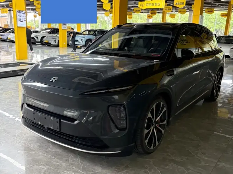 NIO ES8, 2023
