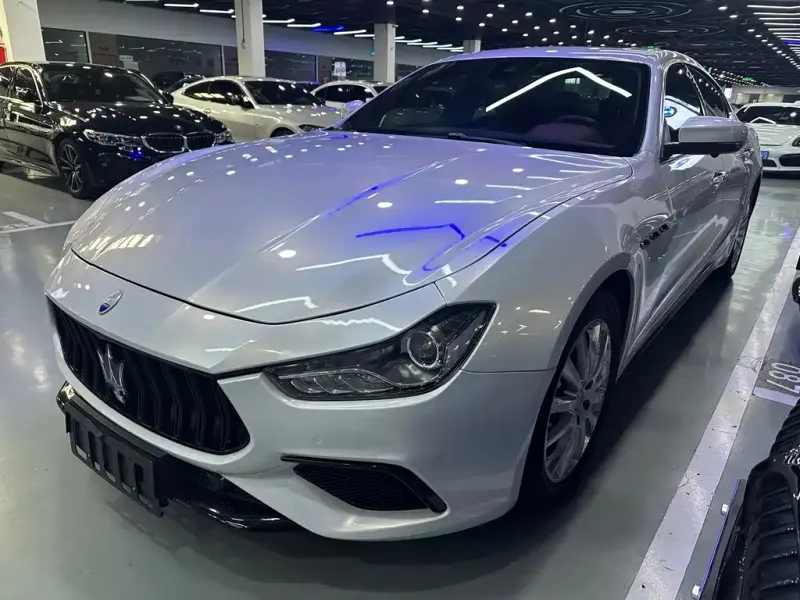 Maserati Ghibli, 2021