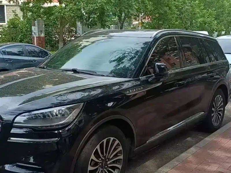 Lincoln Aviator, 2021