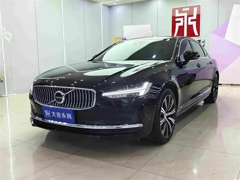 Volvo S90, 2025