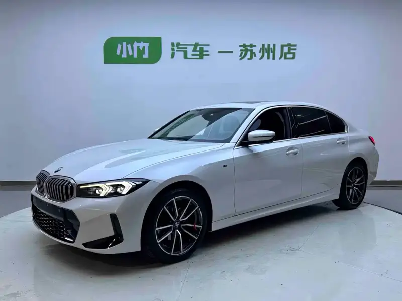 BMW 3 Series, 2023