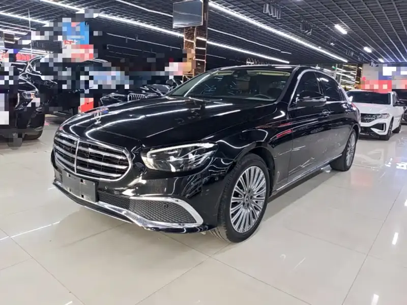 Mercedes-Benz E-Class, 2023