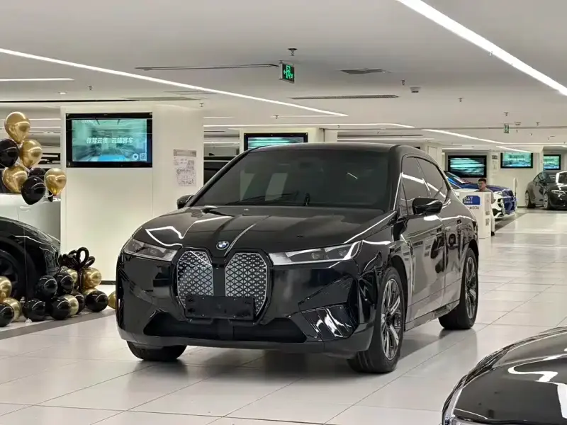 BMW iX, 2024
