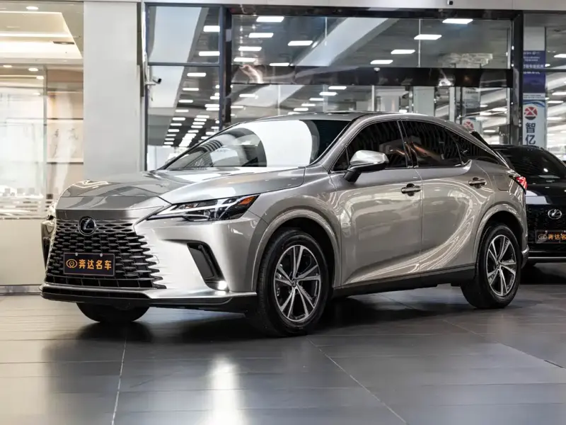 Lexus RX, 2025