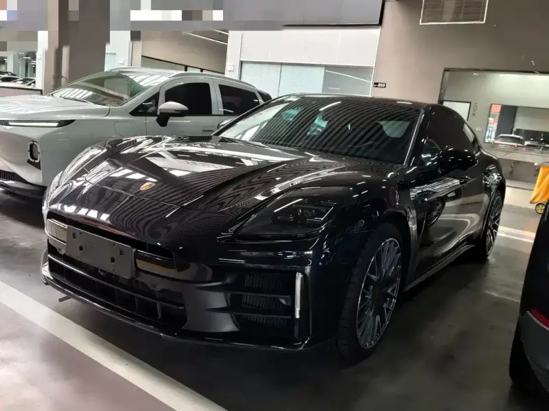 Porsche Panamera, 2024