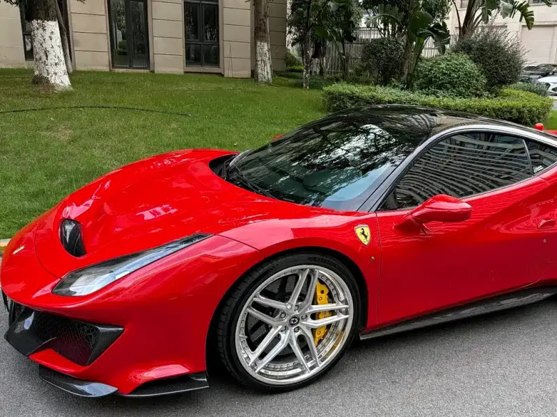 Ferrari 488, 2020