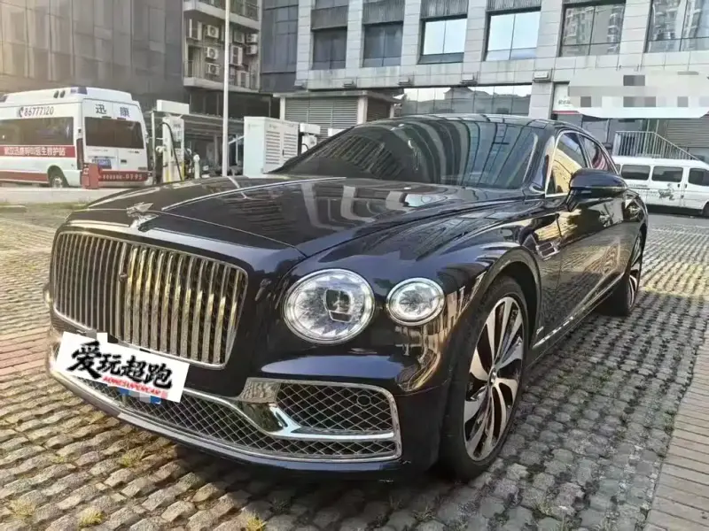 Bentley Flying Spur, 2023