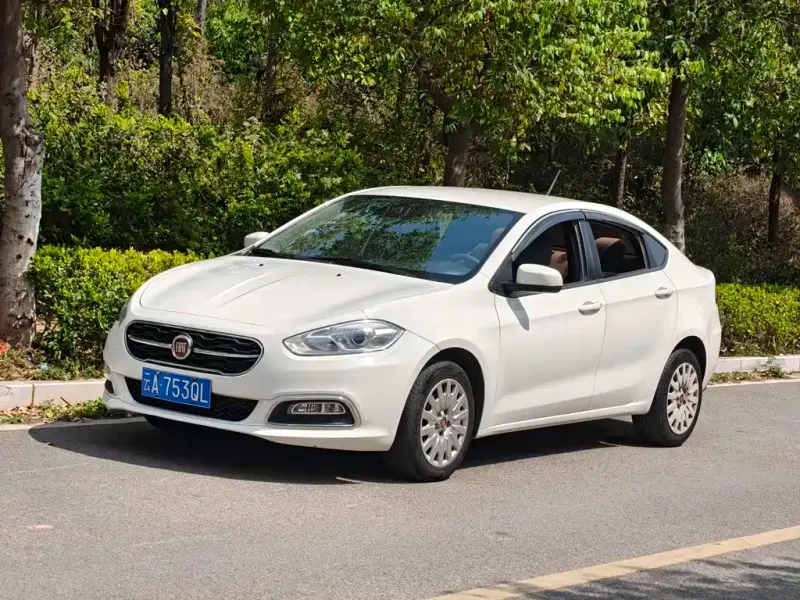 Fiat Viaggio, 2015
