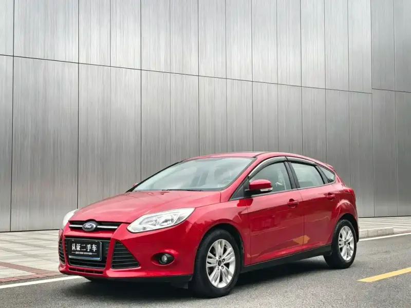 Ford Focus, 2013 — фото 1