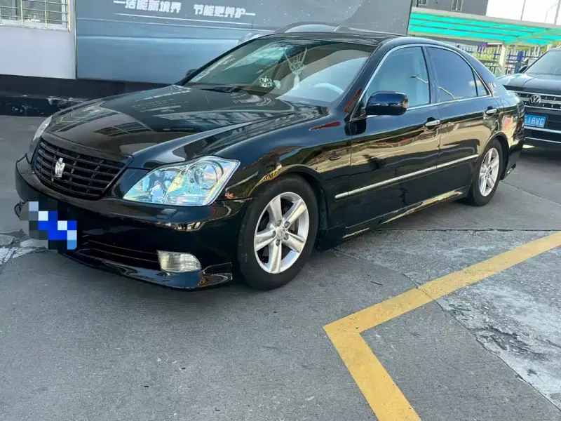 Toyota Crown, 2006