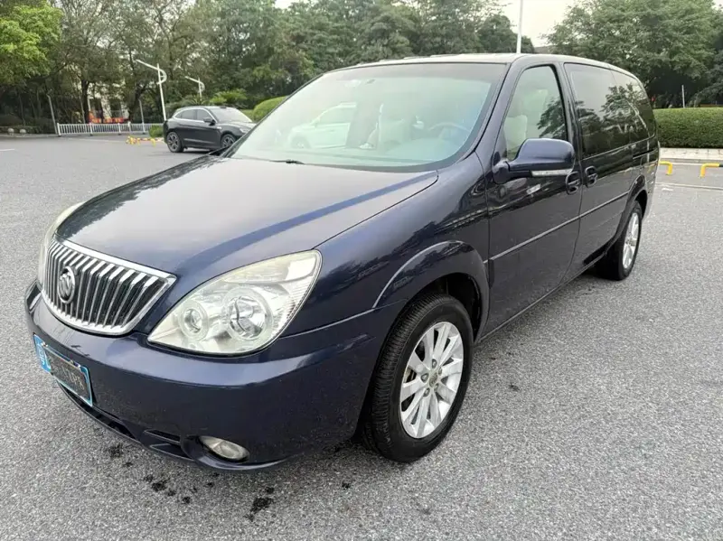 Buick GL8, 2014