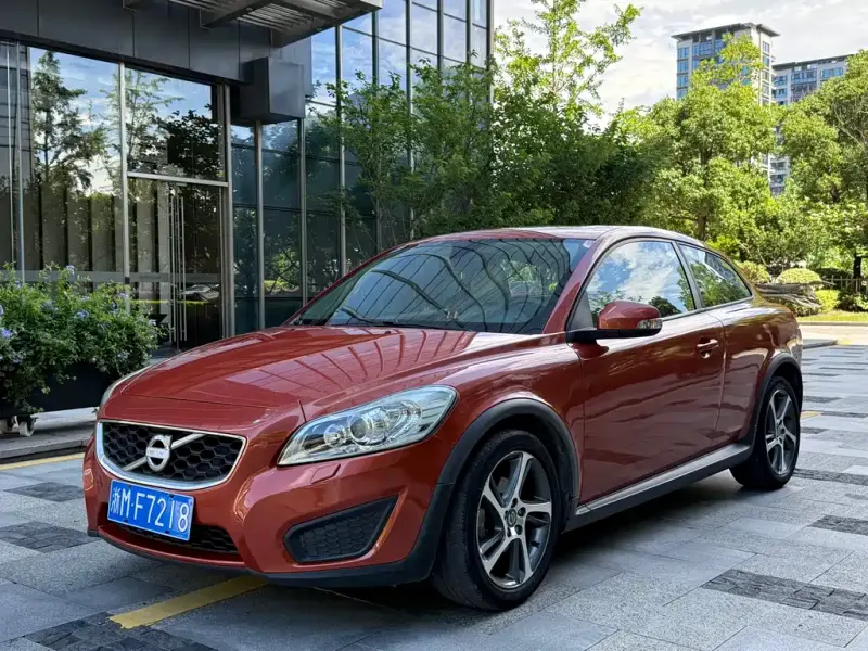 Volvo C30, 2012