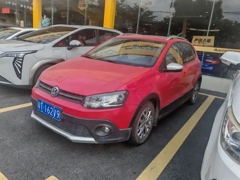Volkswagen Polo, 2015