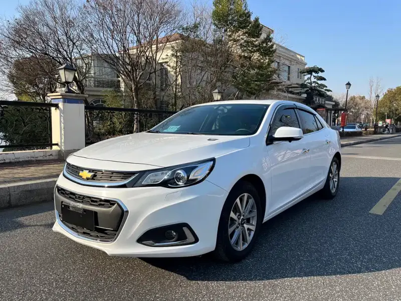 Chevrolet Malibu, 2018 — фото 1