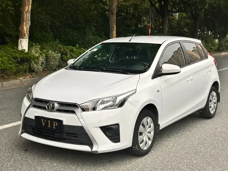 Toyota Yaris L, 2015