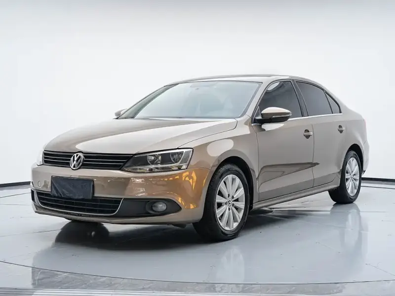 Volkswagen Sagitar, 2014