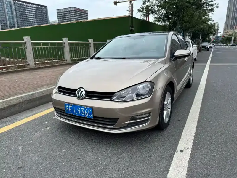 Volkswagen Golf, 2015 — фото 1