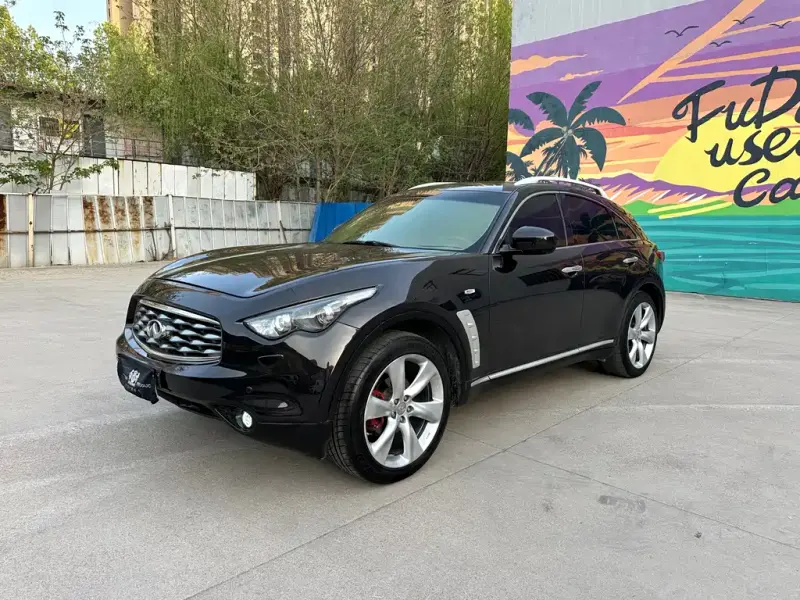 Infiniti FX, 2011