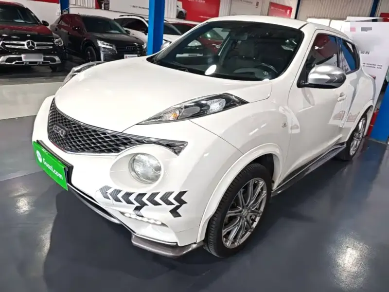 Infiniti ESQ, 2016