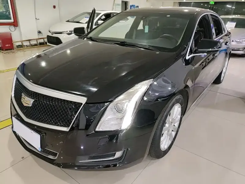 Cadillac XTS, 2015