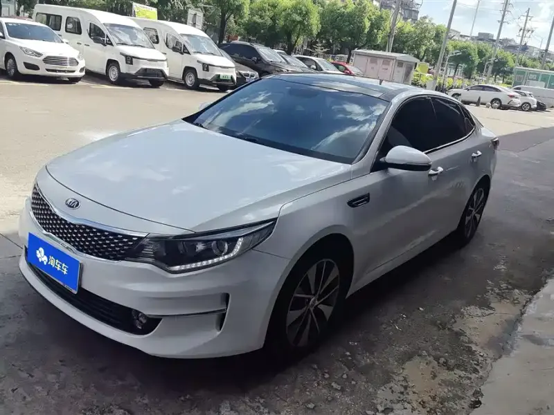 Kia K5, 2017