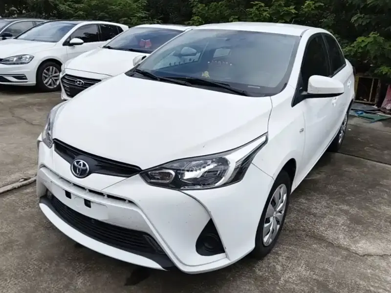 Toyota Yaris L, 2021