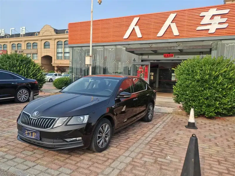 Skoda Octavia, 2020 — фото 1