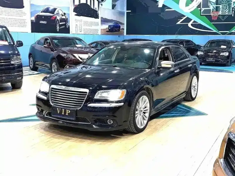 Chrysler 300C, 2015