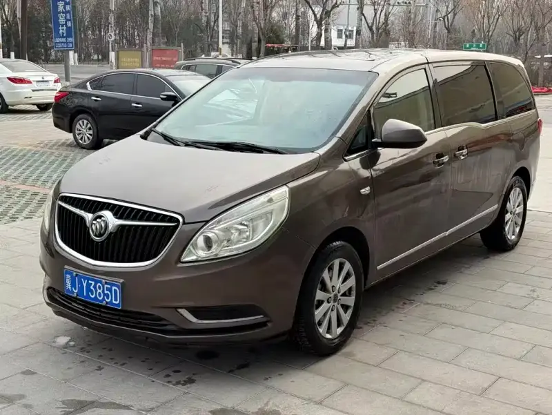 Buick GL8, 2018