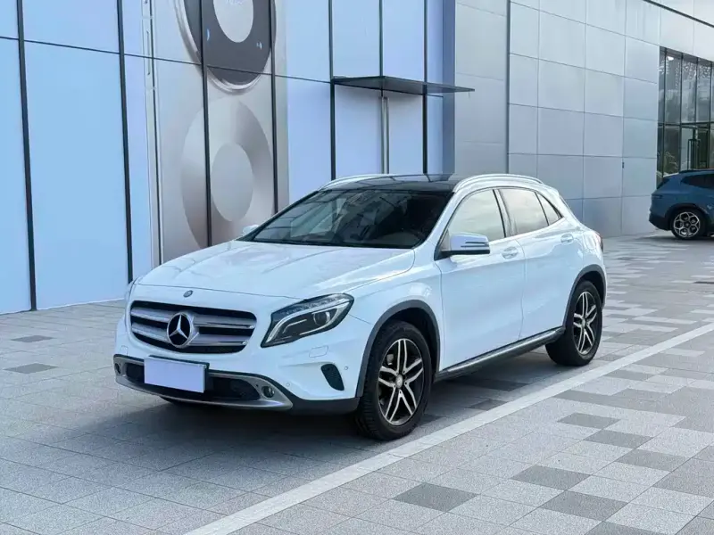 Mercedes-Benz GLA, 2016 — фото 1