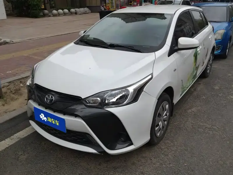 Toyota Yaris L, 2021