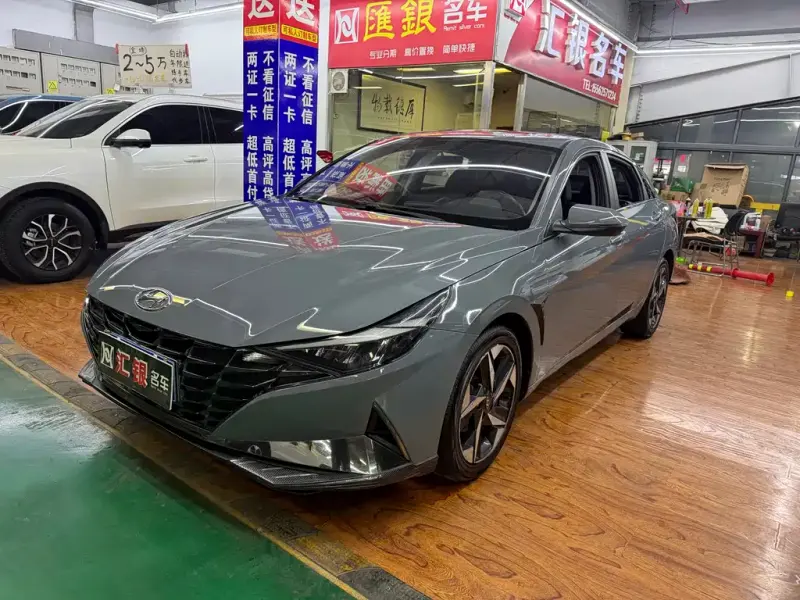 Hyundai Elantra, 2021