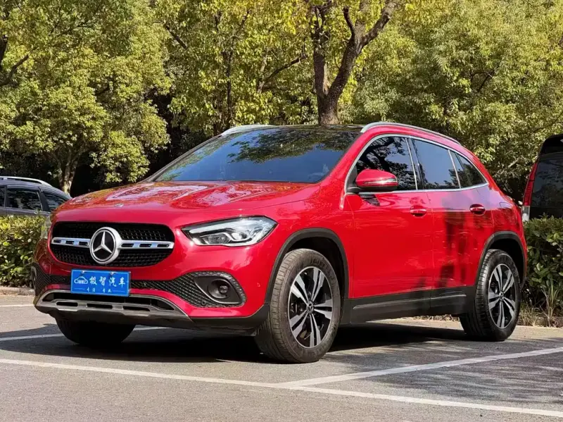 Mercedes-Benz GLA, 2021 — фото 1