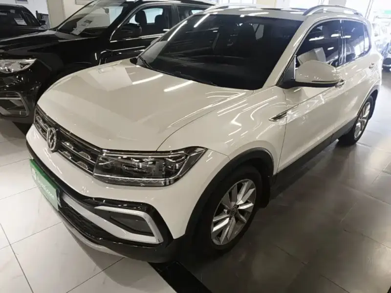 Volkswagen T-Cross, 2020