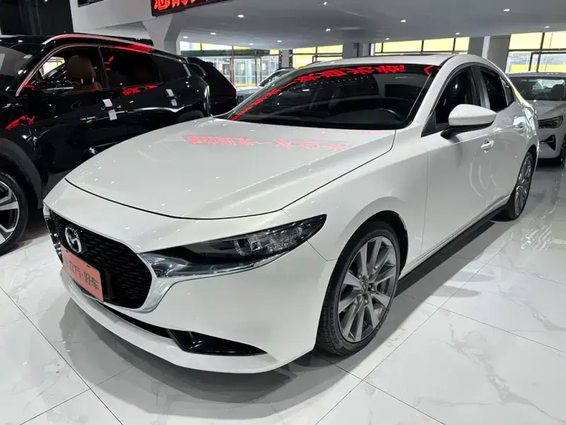 Mazda 3 Axela, 2021
