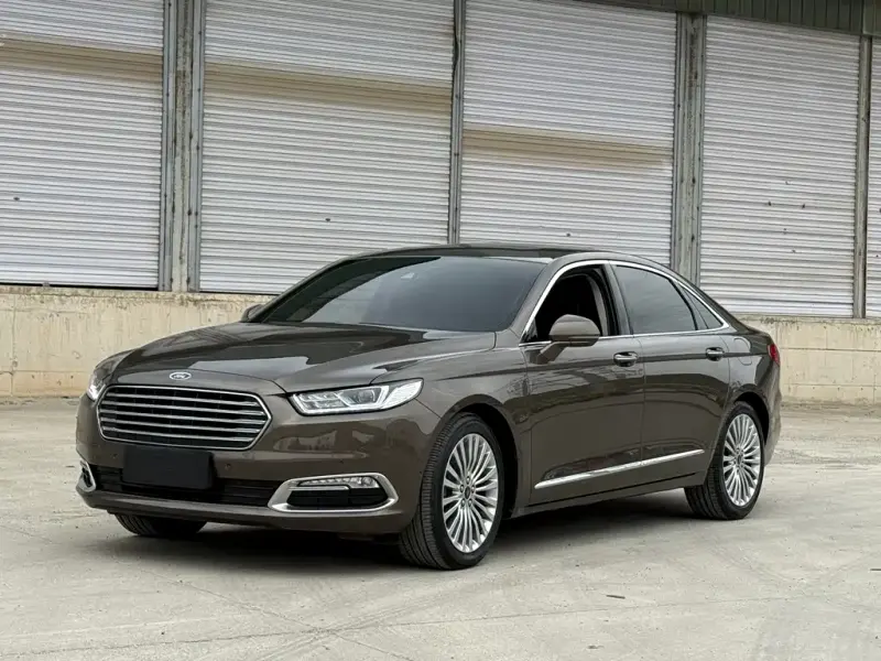 Ford Taurus, 2016