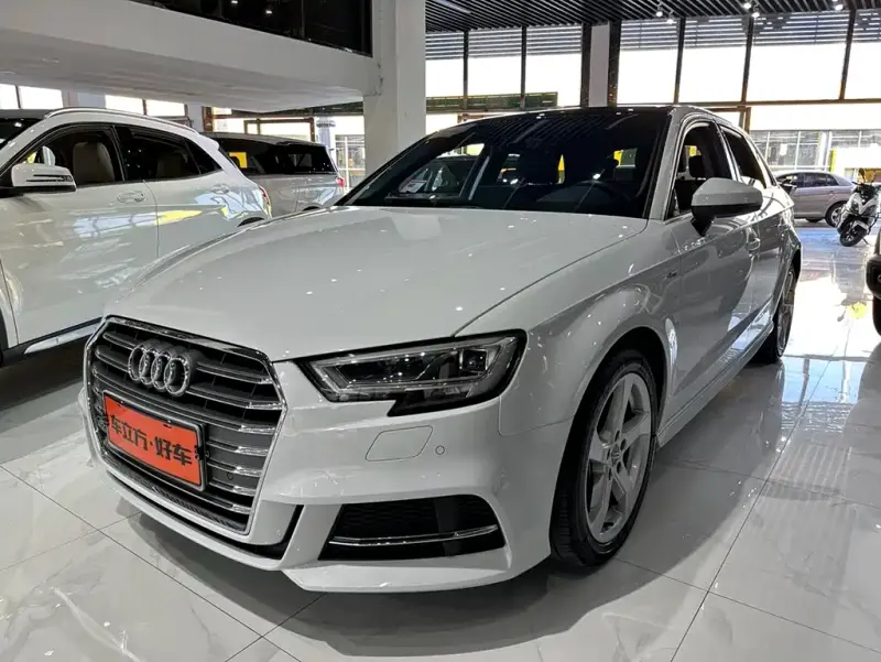 Audi A3, 2020 — фото 1