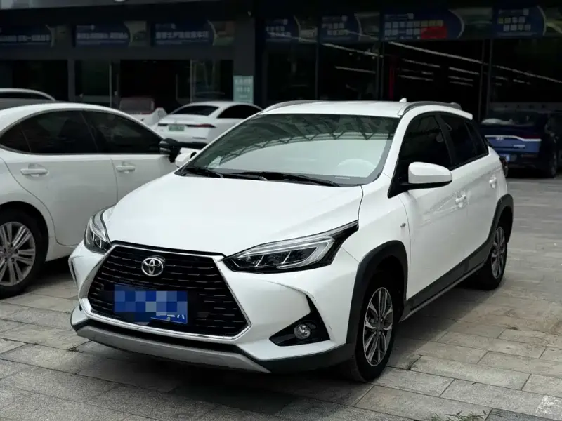 Toyota Yaris L, 2022