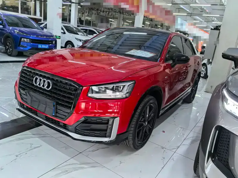 Audi Q2L, 2020