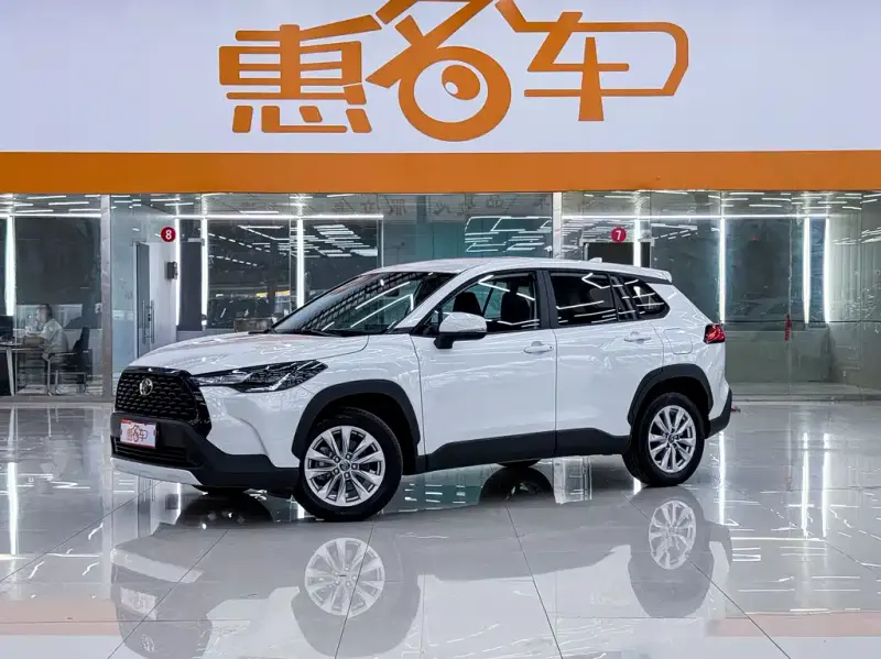 Toyota Corolla Cross, 2025