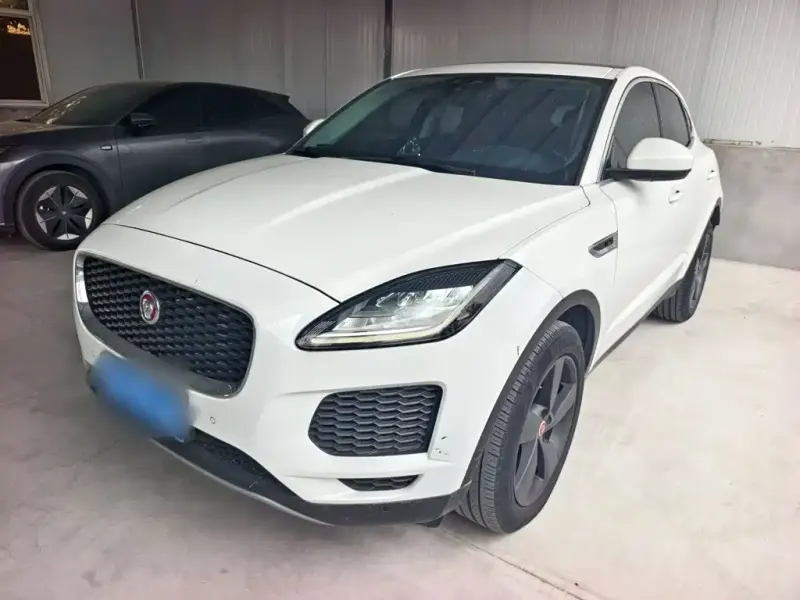 Jaguar E-PACE, 2019