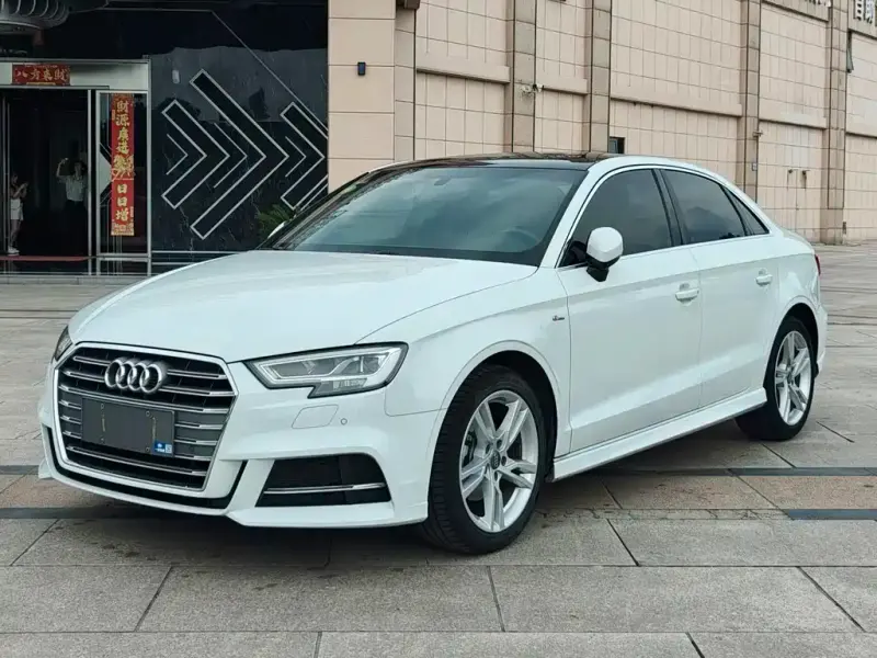 Audi A3, 2021 — фото 1