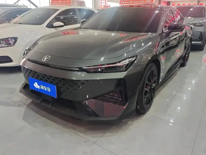 Changan UNI-V, 2025