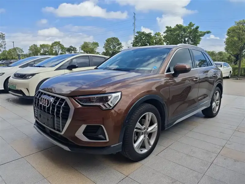 Audi Q3, 2019 — фото 1