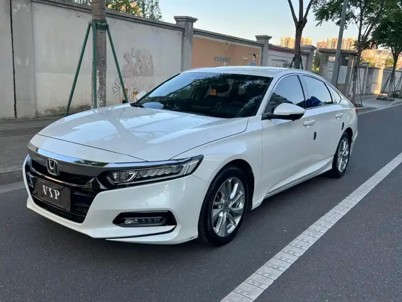 Honda Accord, 2019 — фото 1