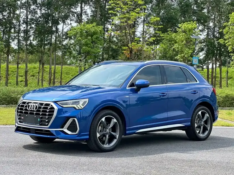 Audi Q3, 2019 — фото 1