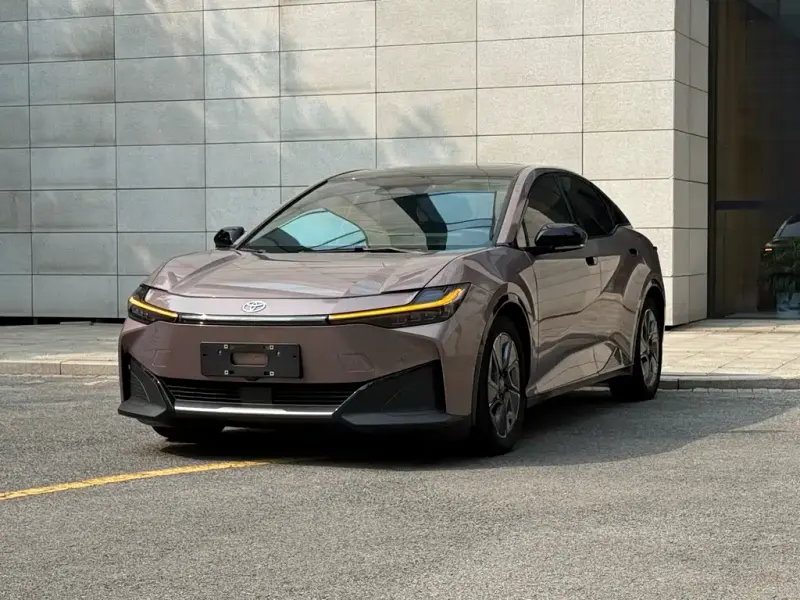 Toyota bZ3, 2023