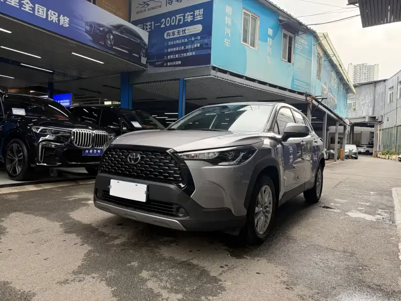Toyota Corolla Cross, 2025