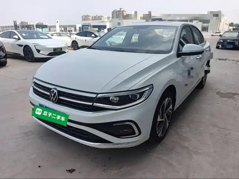 Volkswagen Bora, 2024