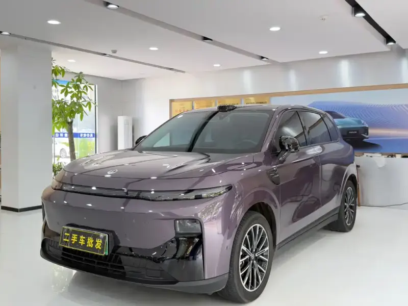 Leapmotor B10, 2025
